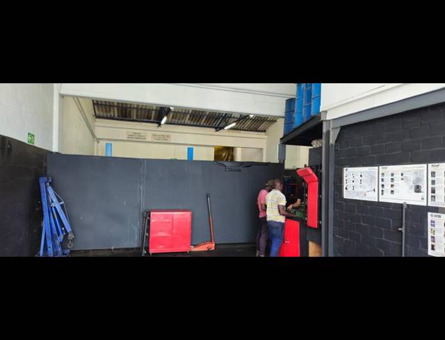 INDUSTRIAL PROPERTY TO RENT IN PAARDEN EILAND